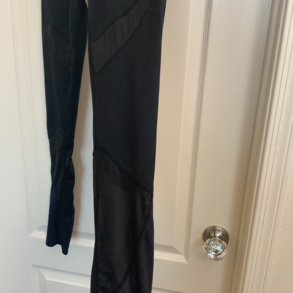 ZELLA Black Leggings Mesh Panels - Size‎ S - Picture 4 of 6